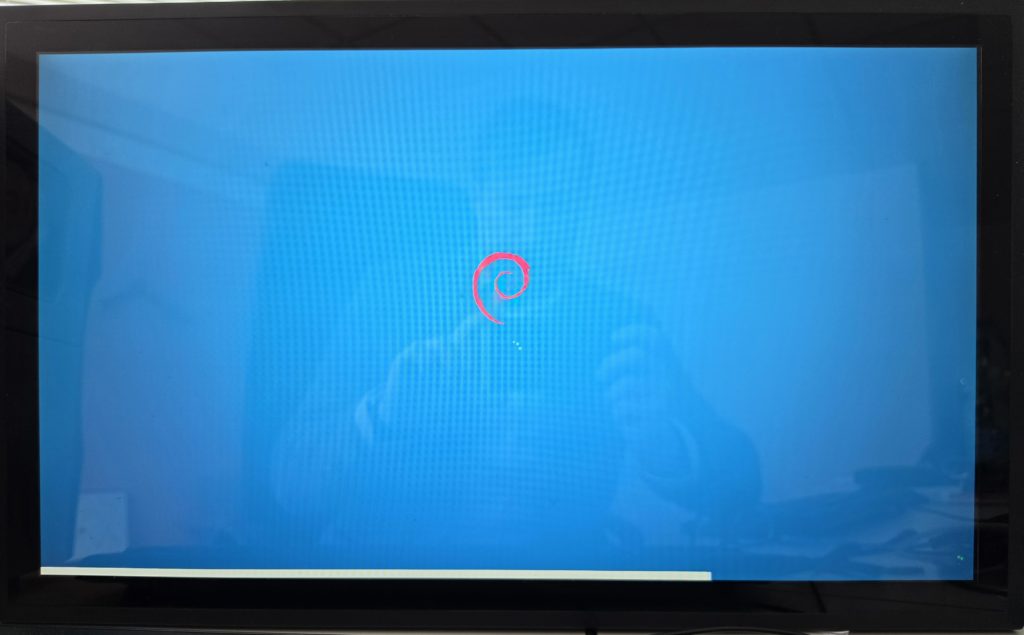 il tema spinfinity di plymouth su Debian 13 Trixie